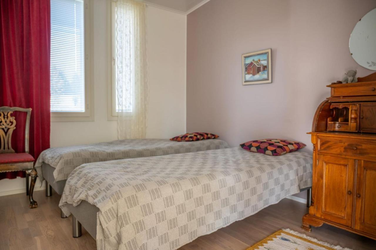 Villa Puistola & Sauna, Near Santa'S Village Рованиеми Экстерьер фото